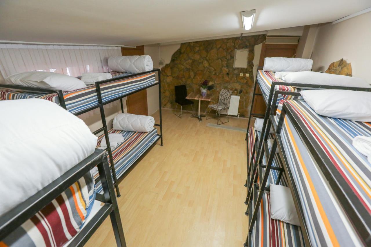 The Macan Hostel Стамбул Экстерьер фото